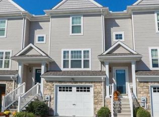 232 Millstone Dr, Mountville, PA 17554