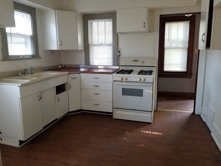 119 Mohawk St — Photo 12