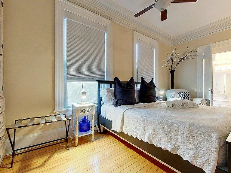 207 Broadway St #202 — Photo 5