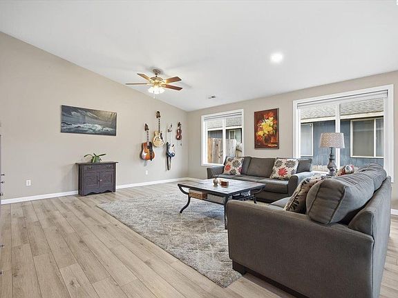 4th image of 6604 Gehrig Dr