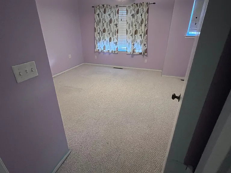 5873 Baynebridge Dr — Photo 17