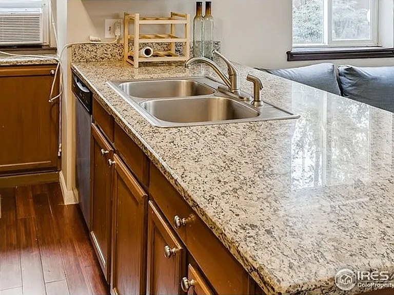 1860 Walnut St #2 — Photo 8