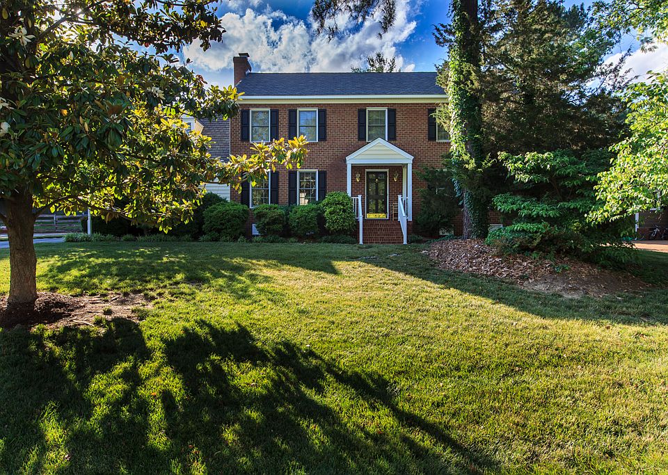 1st image of 530 Belle Grove Ln