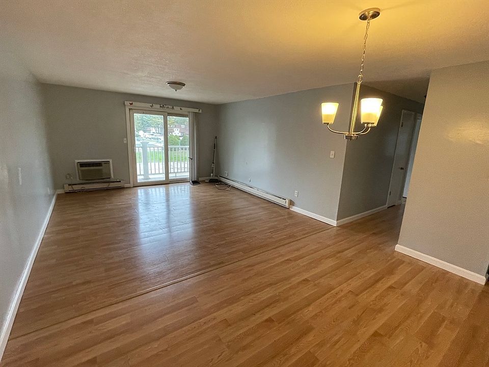 1st image of 180 Main St APT B32