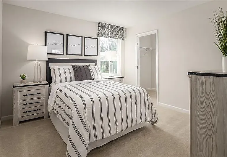 429 Lavatera Dr — Photo 17