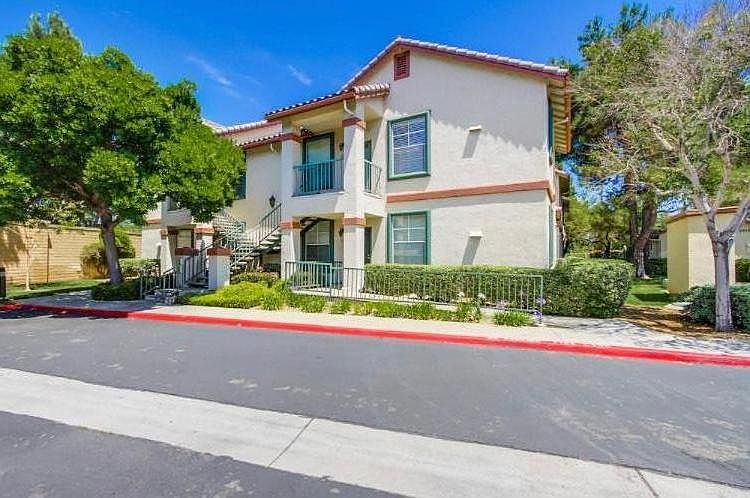 1st image of 378-10925 Sabre Hill Dr #378