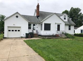 1438 Silver St, Wickliffe, OH 44092