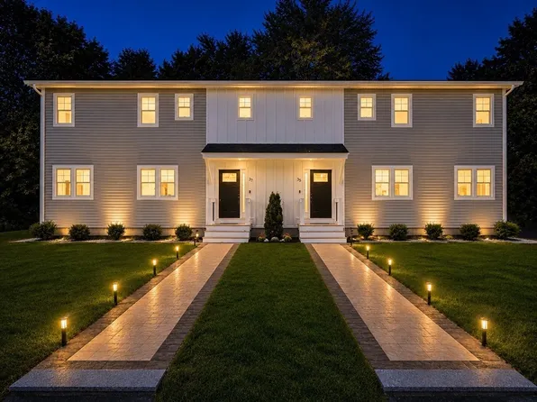 37 Neillian Way #37, Bedford, MA 01730