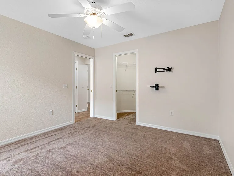 3063 Westmoreland Dr — Photo 11
