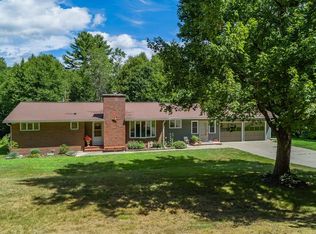 141 Hillside Rd, South Deerfield, MA 01373