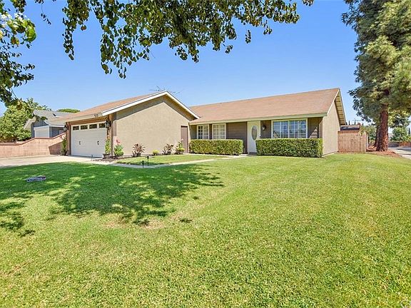 2nd image of 2127 Caldwell Pl