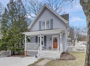 2875 Regent St, Madison, WI 53705