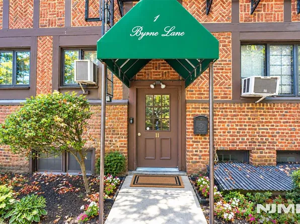 1 Byrne Lane #11, Tenafly, NJ 07670