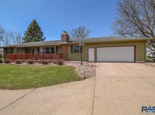 26533 481st Ave, Brandon, SD 57005