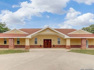 126 W Lobo Dr, Blanco, TX, 78606