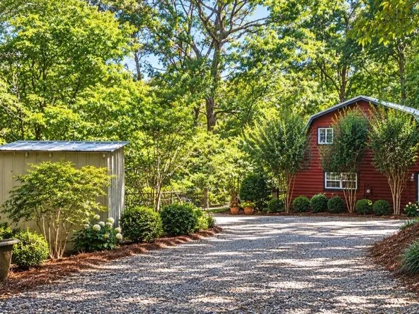 339 Crumby Creek Ter, Blairsville, GA 30512