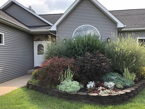5th image of 64515 Windrose Way
