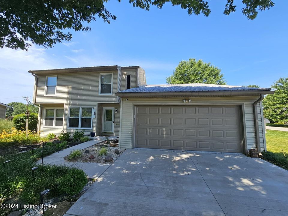 1st image of 125 Oxford Pl