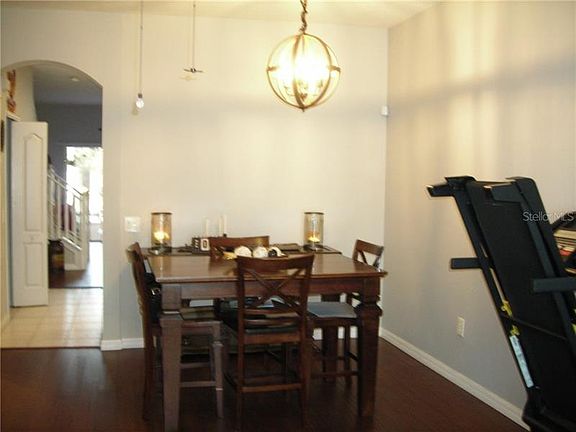 5th image of 13038 Kings Crossing Dr
