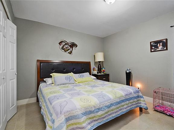 3rd image of 2265 E Dana Dr