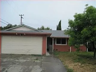 3231 Moreno Ave photo 1