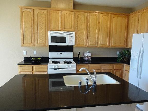 3rd image of 1010 Sierra View Cir Unit 3