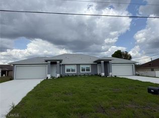1533/1535 Gilbert Ave S, Lehigh Acres, FL 33973