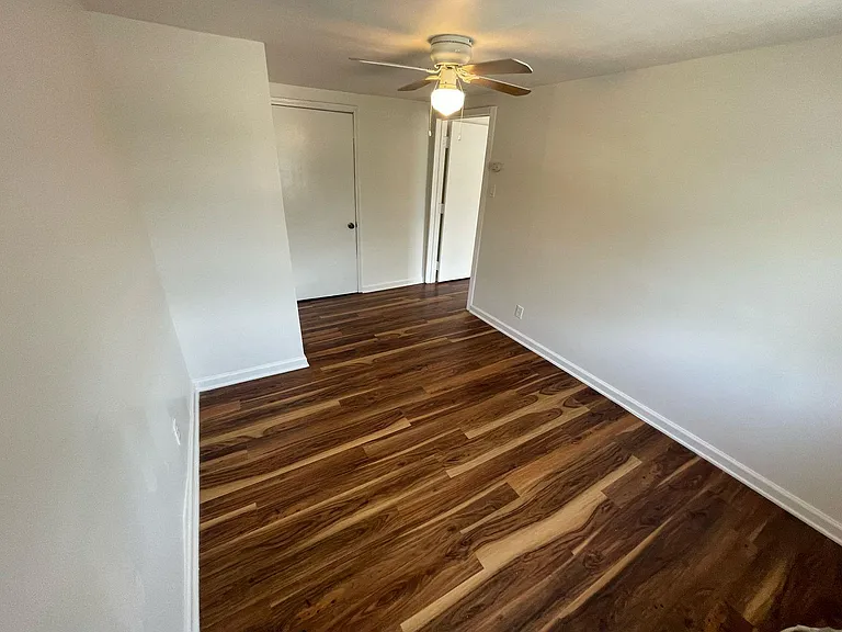 6404 Ponca St #B — Photo 9