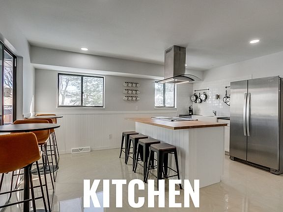 4th image of 13489 W Auburn Ave #5