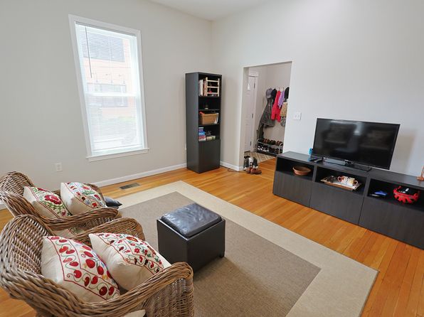32 Channing St #2