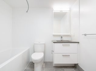 M28 Charlie, Vancouver, BC V5V 2M4