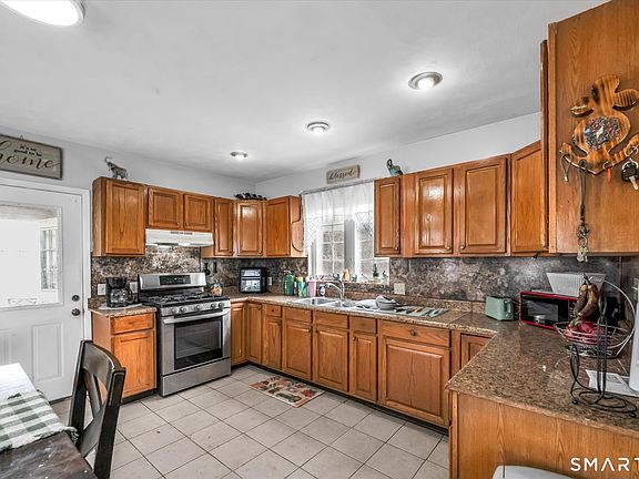 3rd image of 368 Park Street