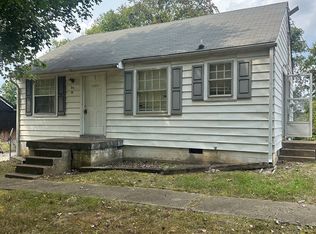 35 Maple St, Clarksville, TN 37042