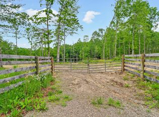 1518AC Mount Helen Rd, Allardt, TN 38504