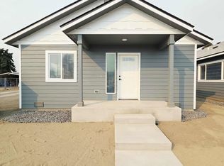 1214 N Baker Ave #1209, East Wenatchee, WA 98802