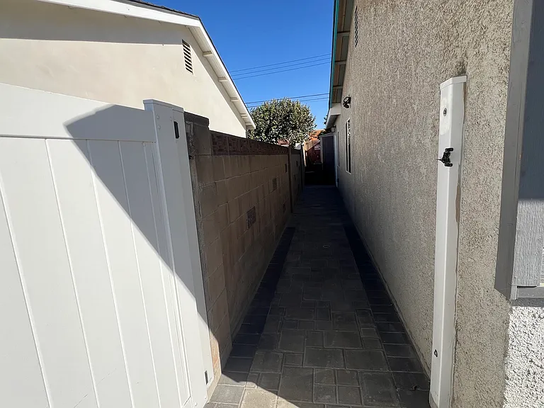 2134 Cambon Ave #A — Photo 2