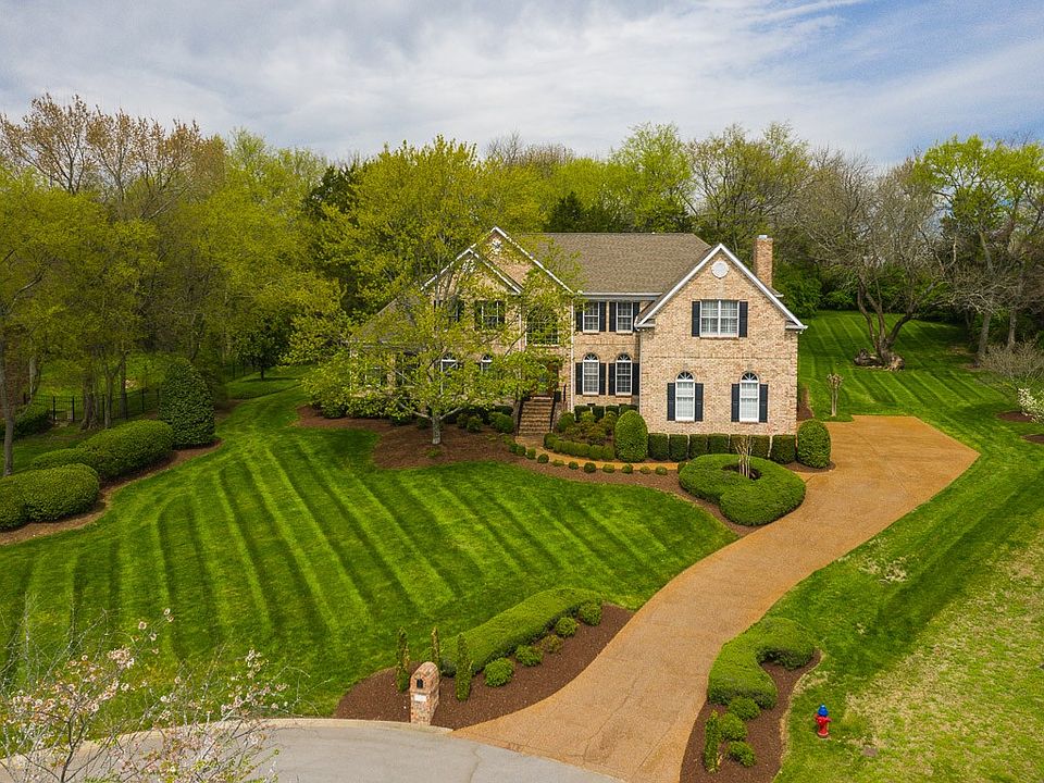 1st image of 9039 Fallswood Ln