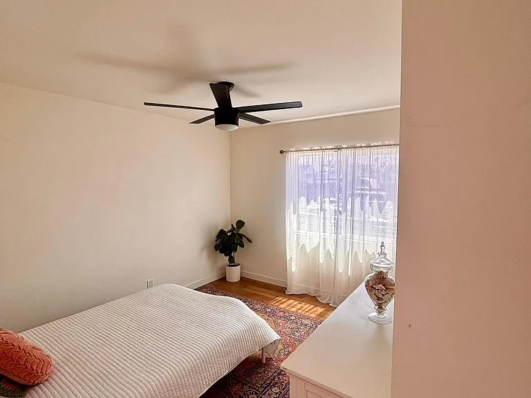 1650 Alvarado St — Photo 25