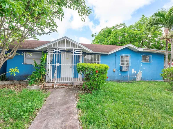 2476 NW 15th St, Miami, FL 33125