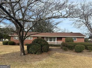 90 Burketts Ferry Rd, Hazlehurst, GA 31539