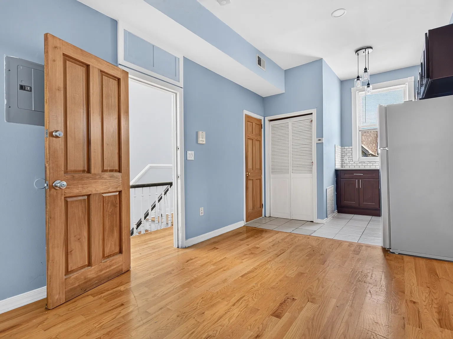 1 bed, 650 sqft, $1,900 — Photo 3