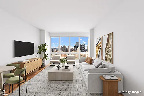 350 W 42nd St Photo 1