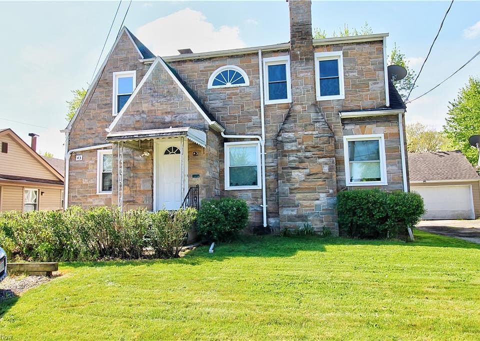 1st image of 43 Beechwood Dr Unit 2