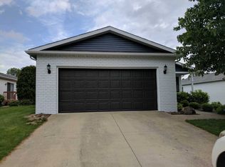 889 Pepperwood Dr, Wooster, OH 44691