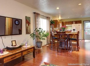 7957 Moose Run Cir, Anchorage, AK 99507