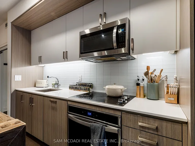 1575 Lakeshore Rd W #GR33 — Photo 5