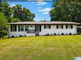 2601 Ridgewood Rd, Fultondale, AL 35068