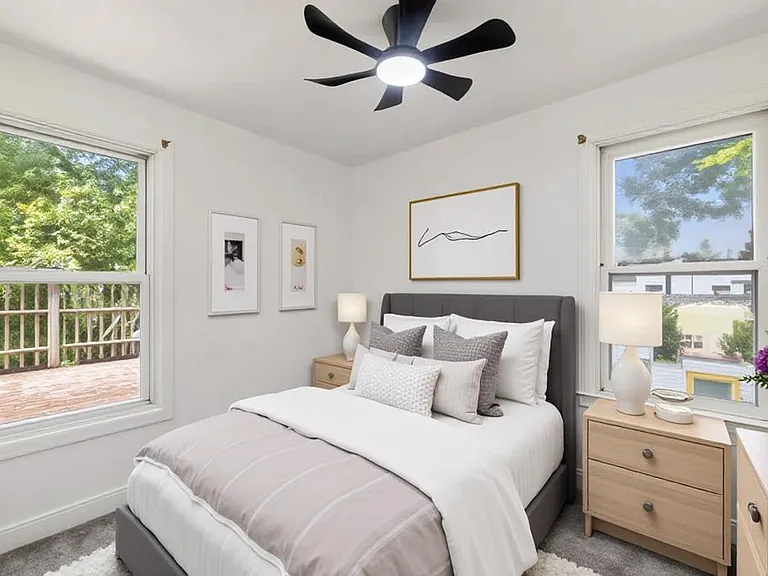 242 Crocker Blvd — Photo 10