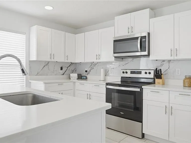 16 Alicante Ct — Photo 9