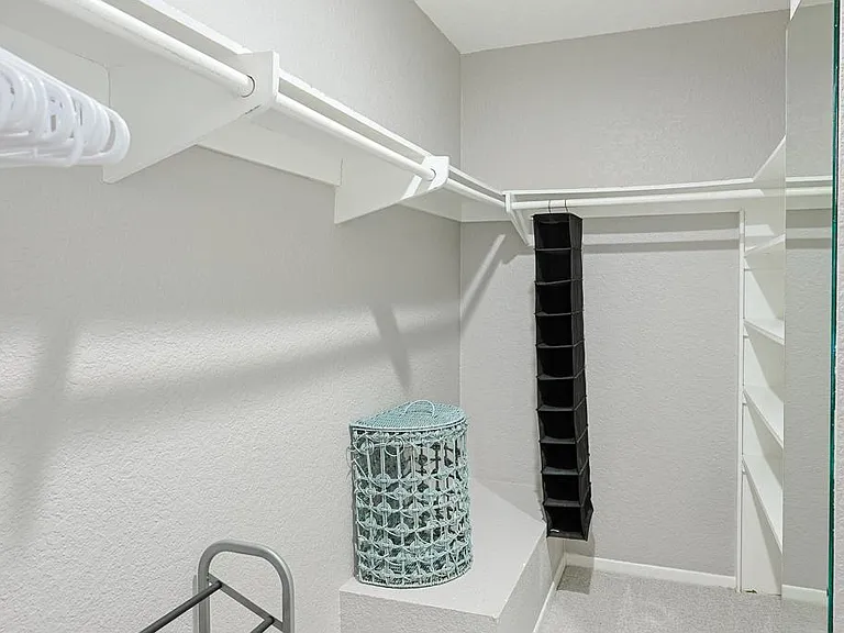 68 Montego Ct — Photo 24